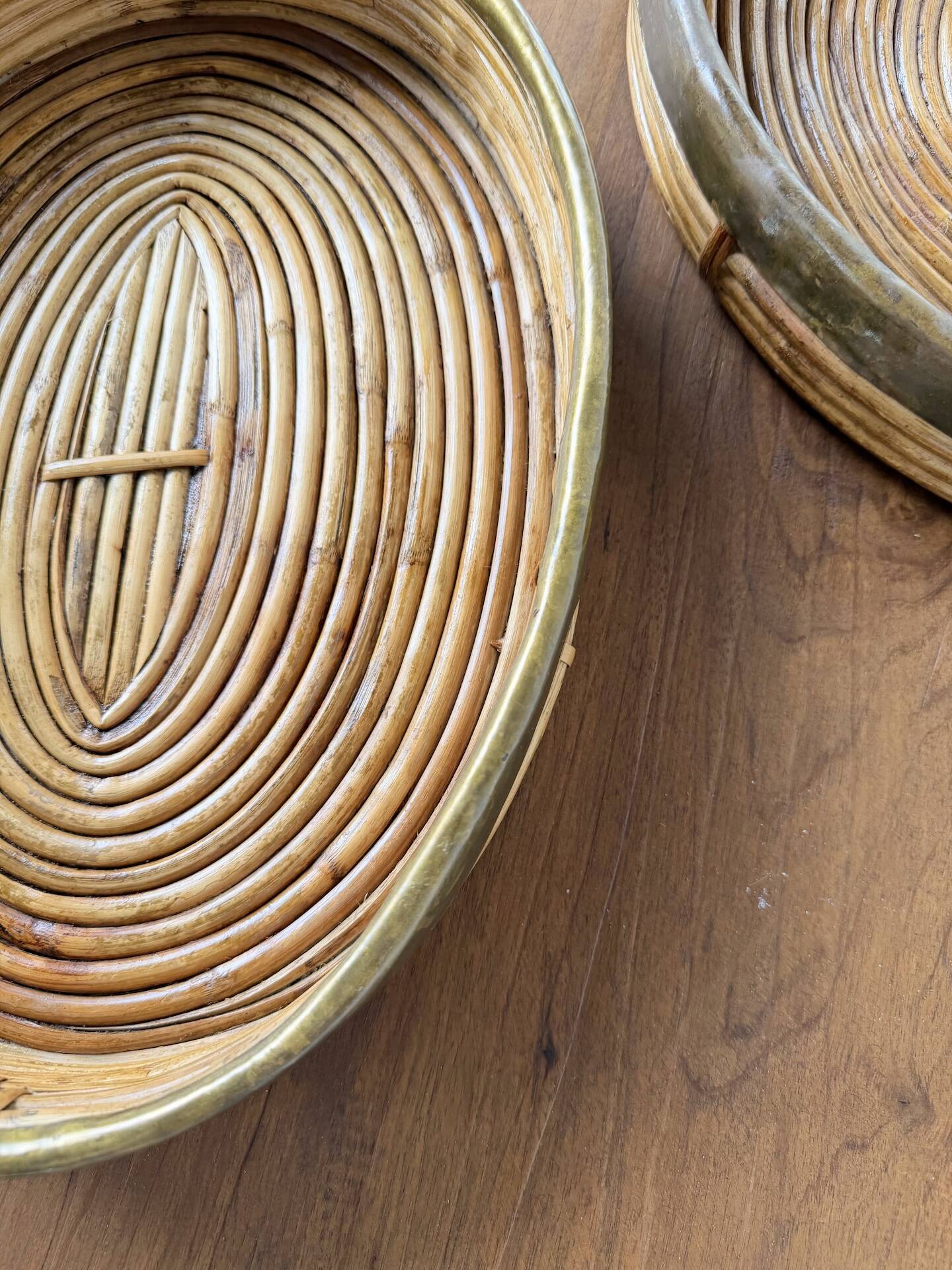 Round rattan and brass trays 1970 by Gabriella Crespi