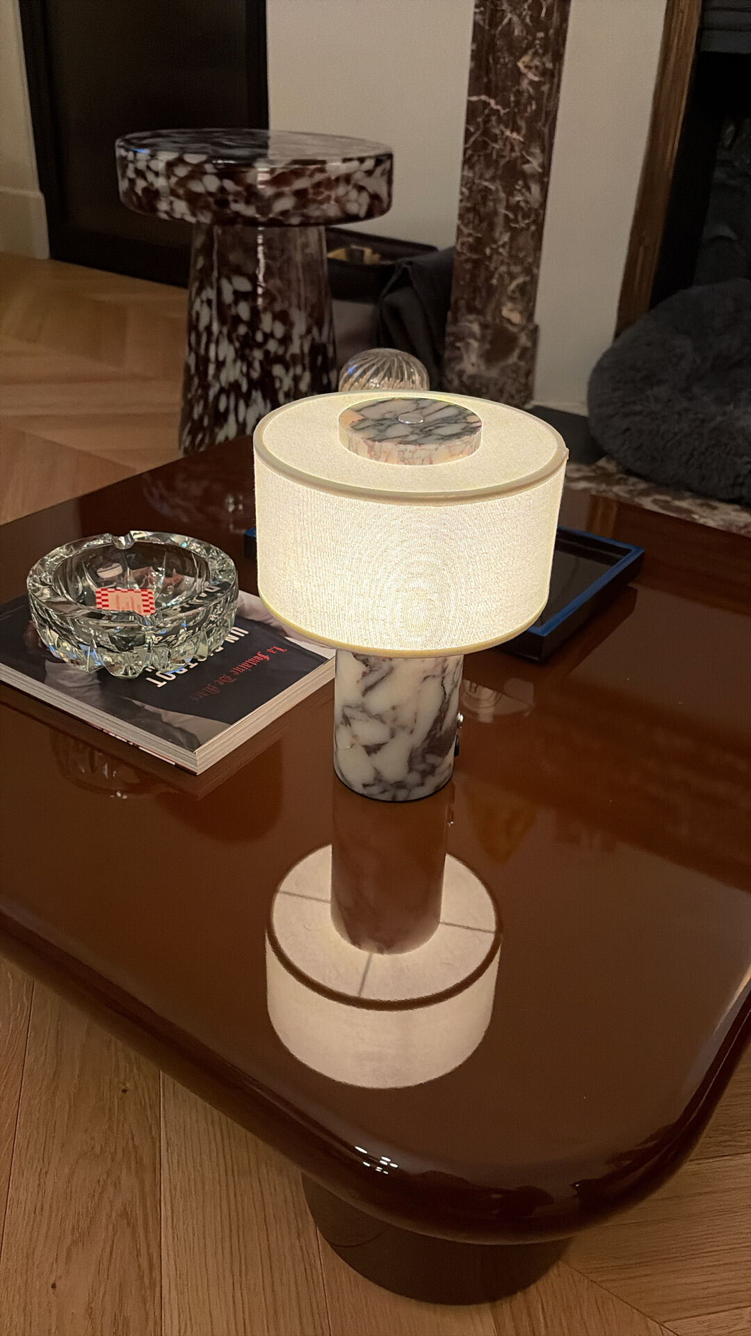 Chocolate varnished coffee table Pastill
