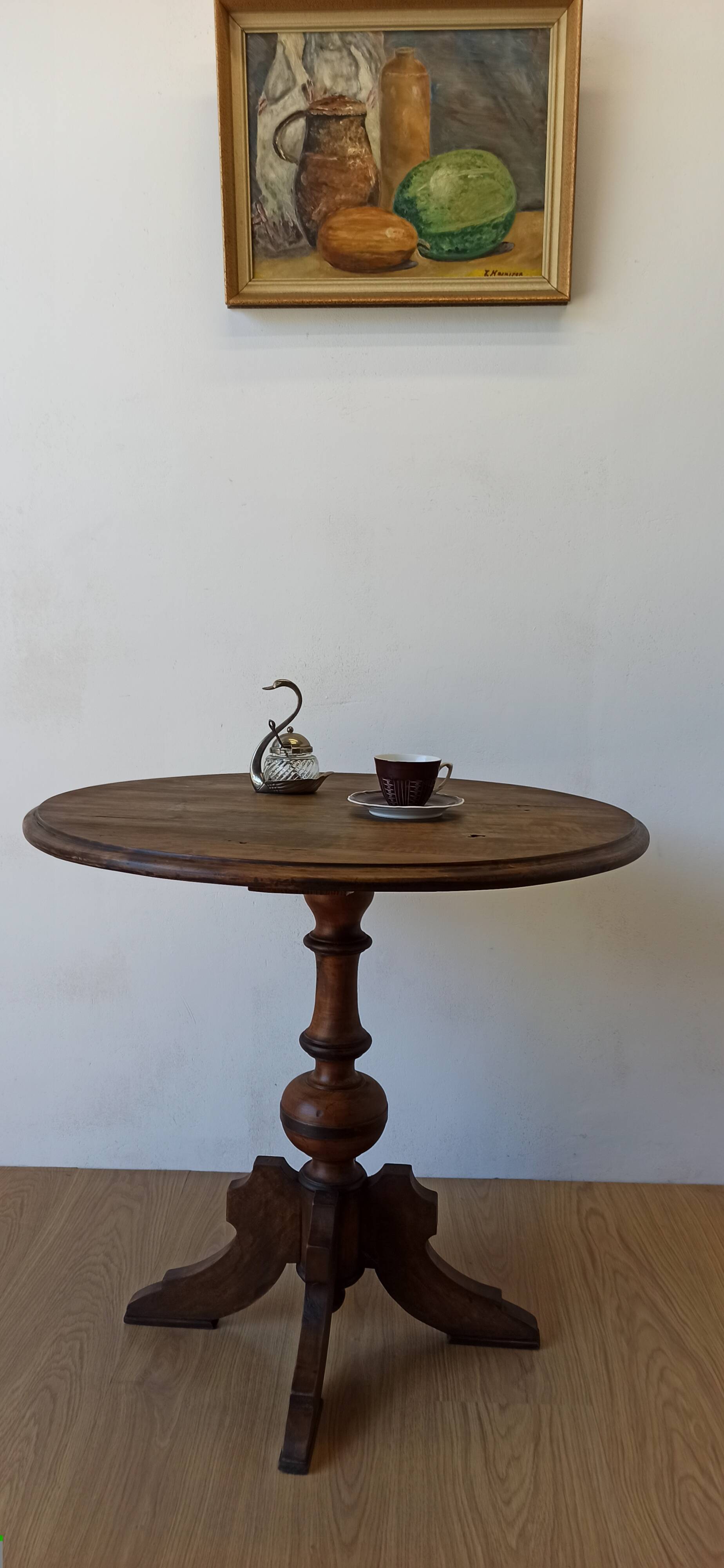 Antique old coffee table.