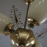 Paavo Tynell for Idman OY, 3-arm chandelier in brass and glass, mid-century, 1940s.