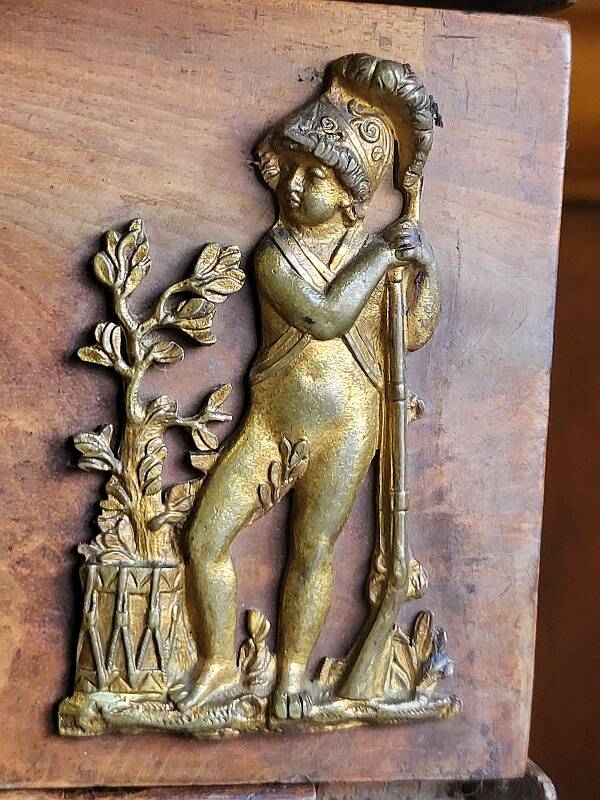 Empire chest of 4 drawers in mahogany from the 19th century