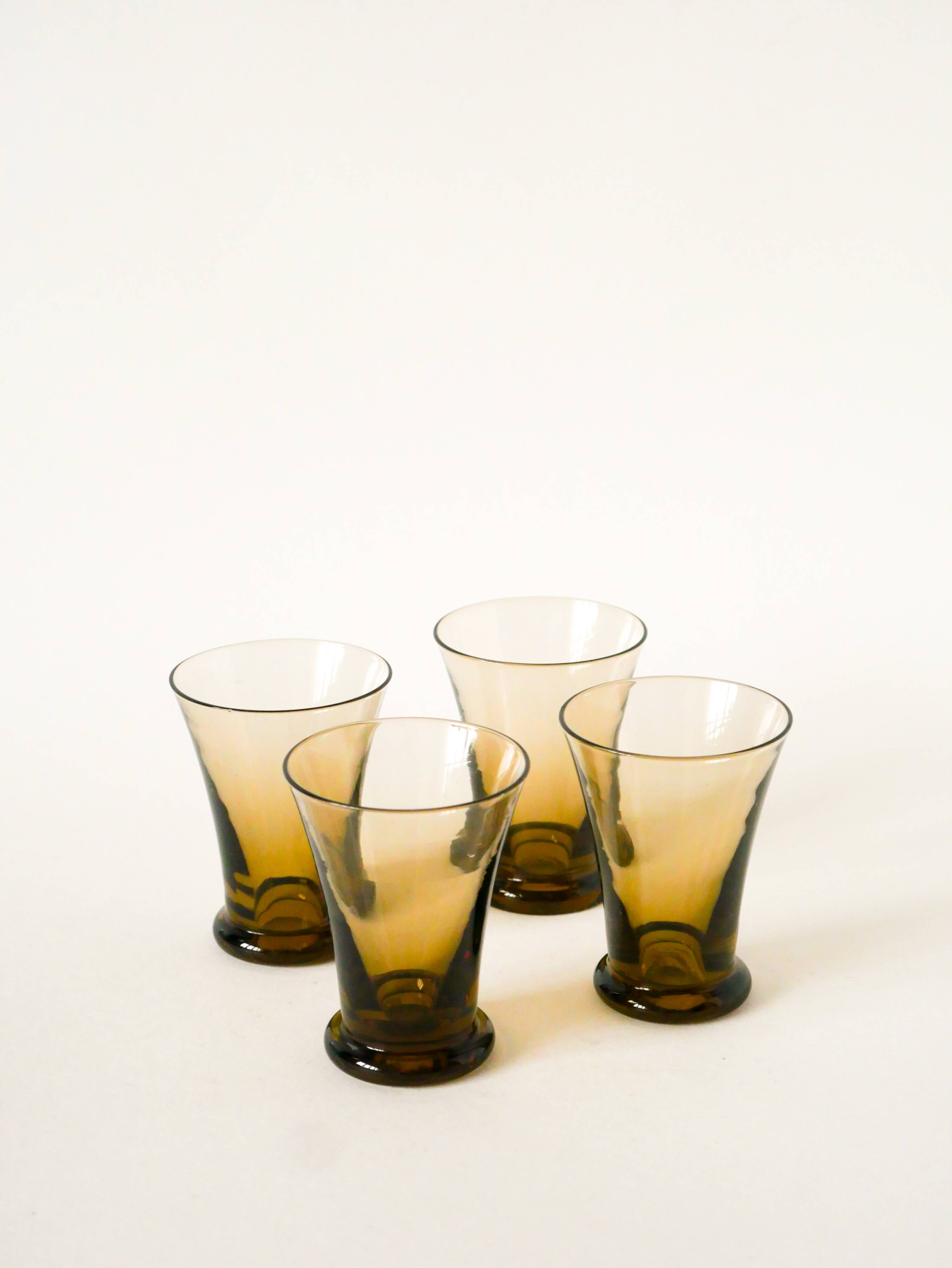 Set of 4 small smoked glass glasses, Art Deco, 1930.