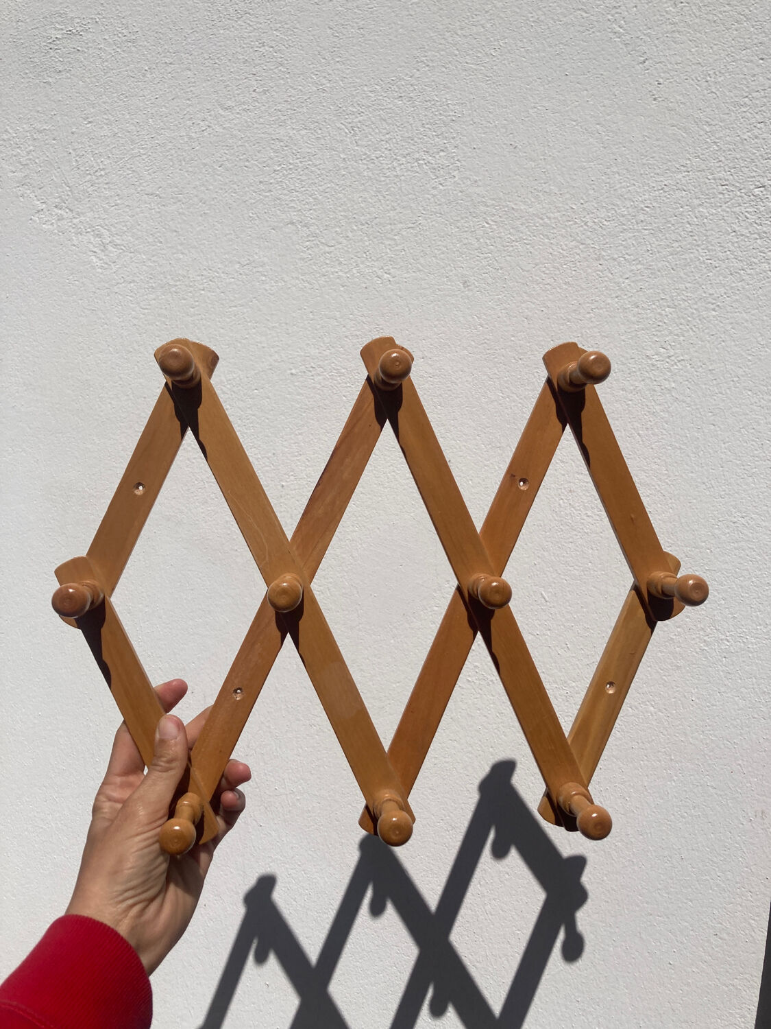 Vintage zigzag extendable coat rack in pine wood 80