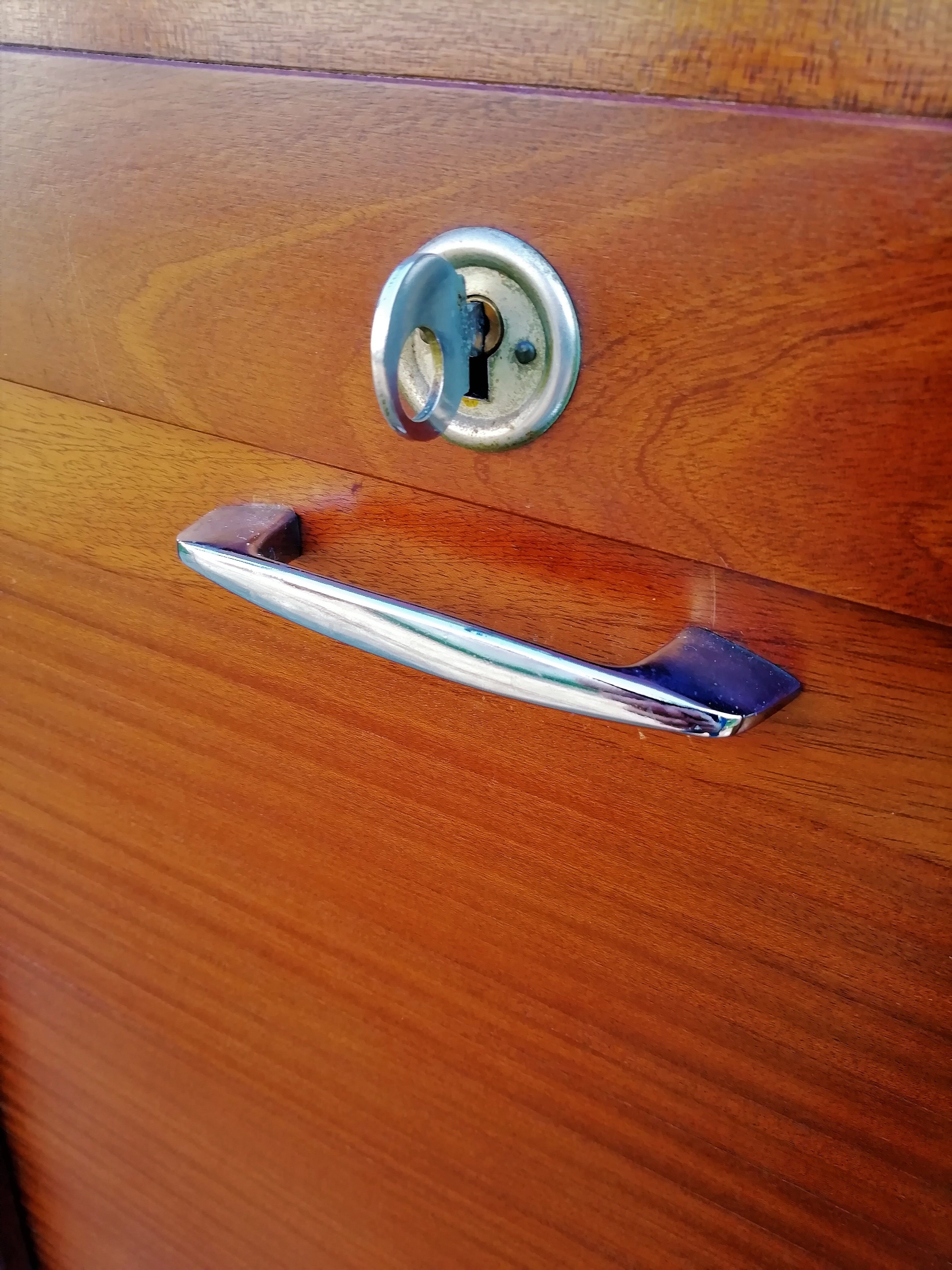 Cabinet to curtains 70s