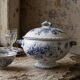 Fine earthenware soup tureen Sarreguemines model Carmen, blue decoration 19th-20th century.