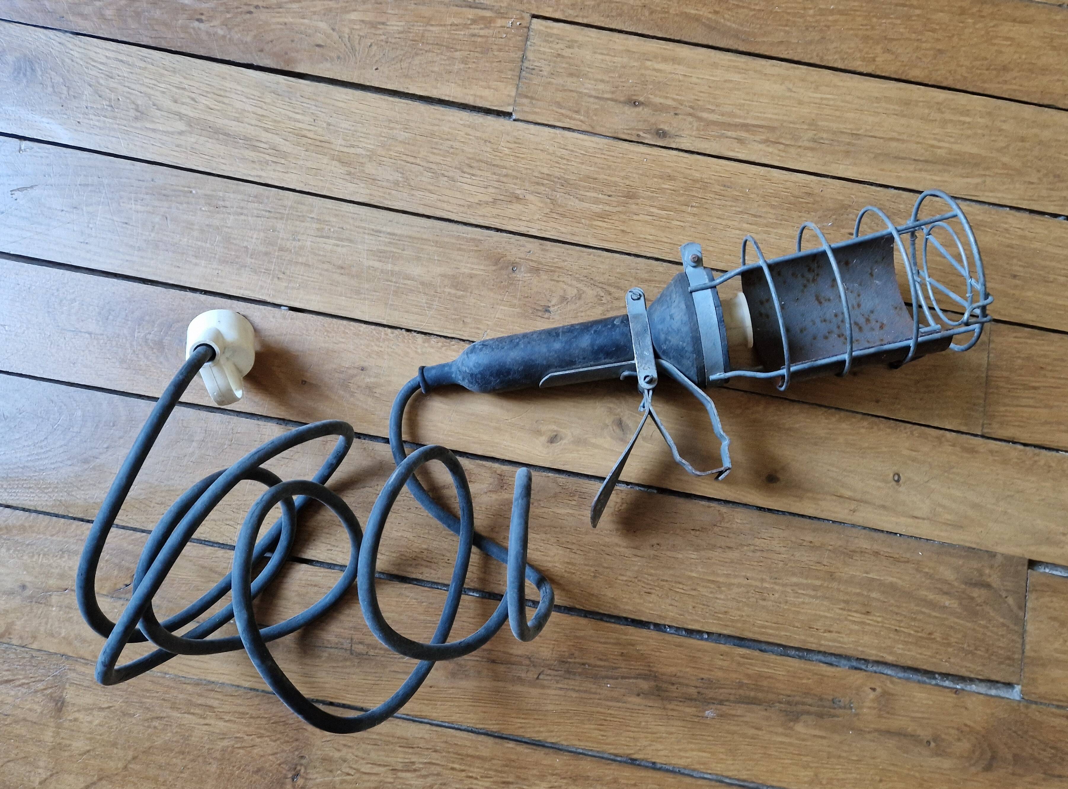 Industrial workshop portable lamp, vintage 1960s