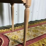 Louis XVI-style dresser erased