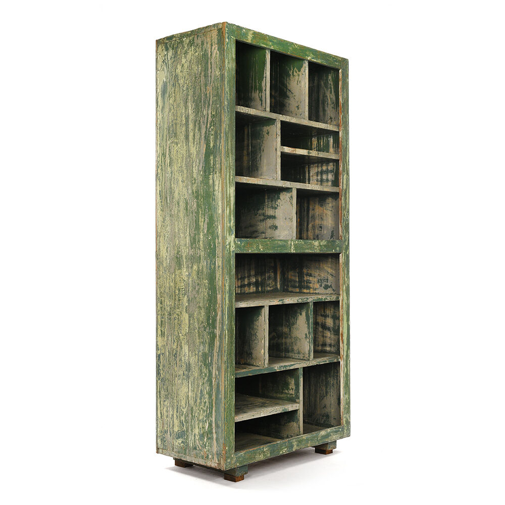 Meuble d’atelier en bois à 15 casiers