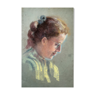 Pastel painting "woman with a ribbon reading" circa 1950
