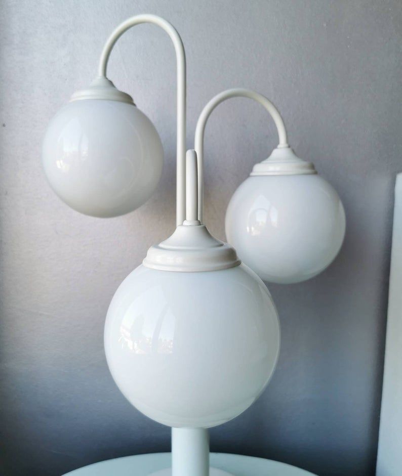 Lampe de table en métal blanc vintage avec 3 boules de lanterne, années 80