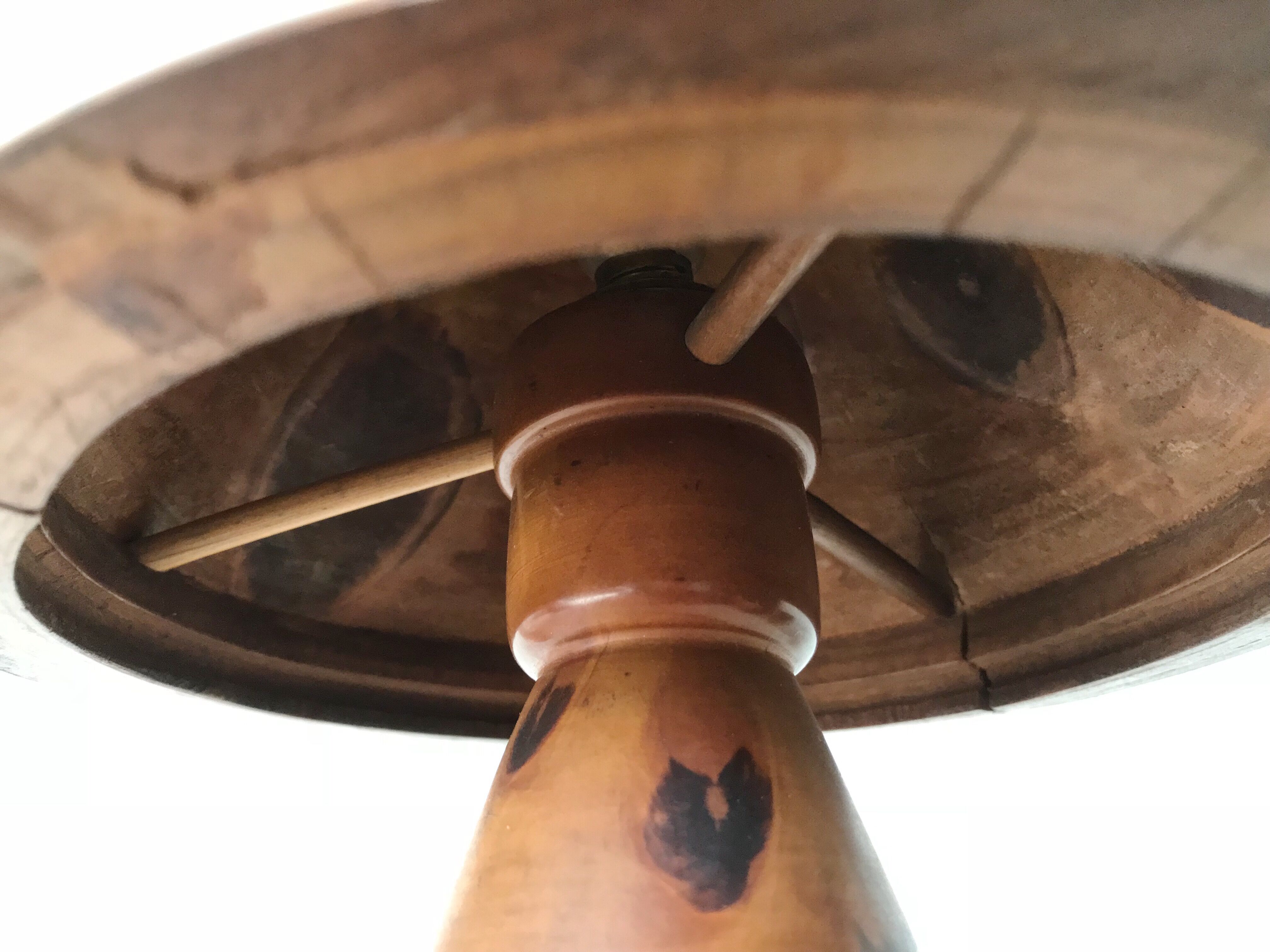 Carlos Zipperer wooden table lamp, 1920.bresil