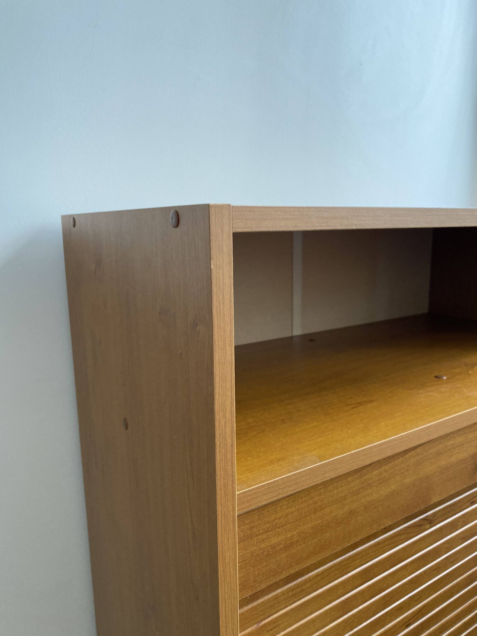 Low storage unit, 70s/80s three height-adjustable shelves
