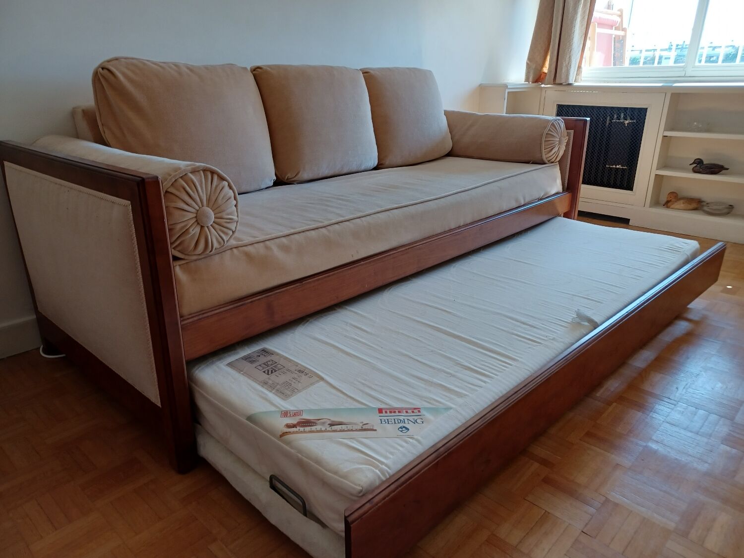 Saint Sabin trundle sofa bed