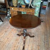 Antique side table / tilt top table