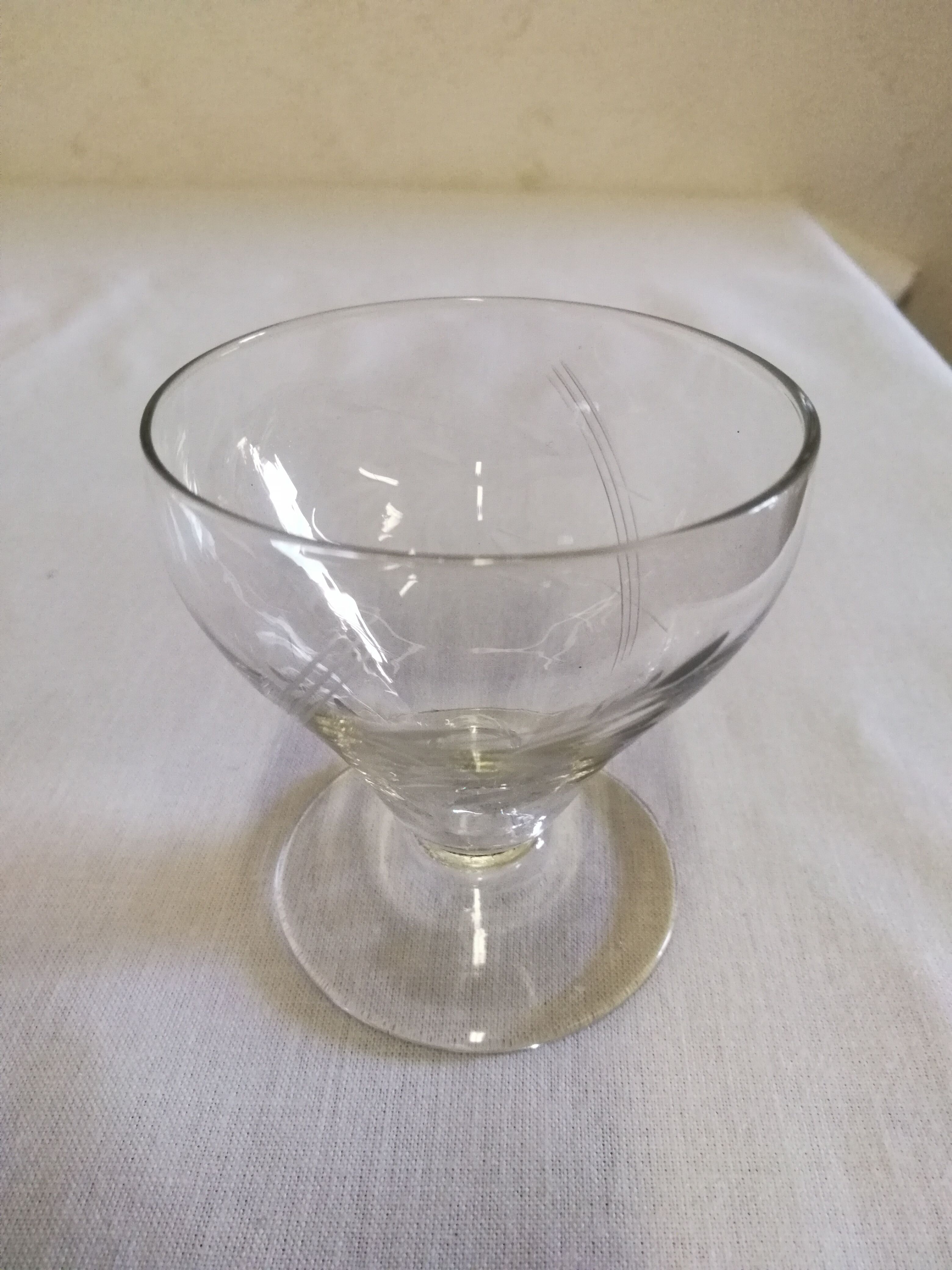 12 engraved fine glass aperitif / liqueur glasses
