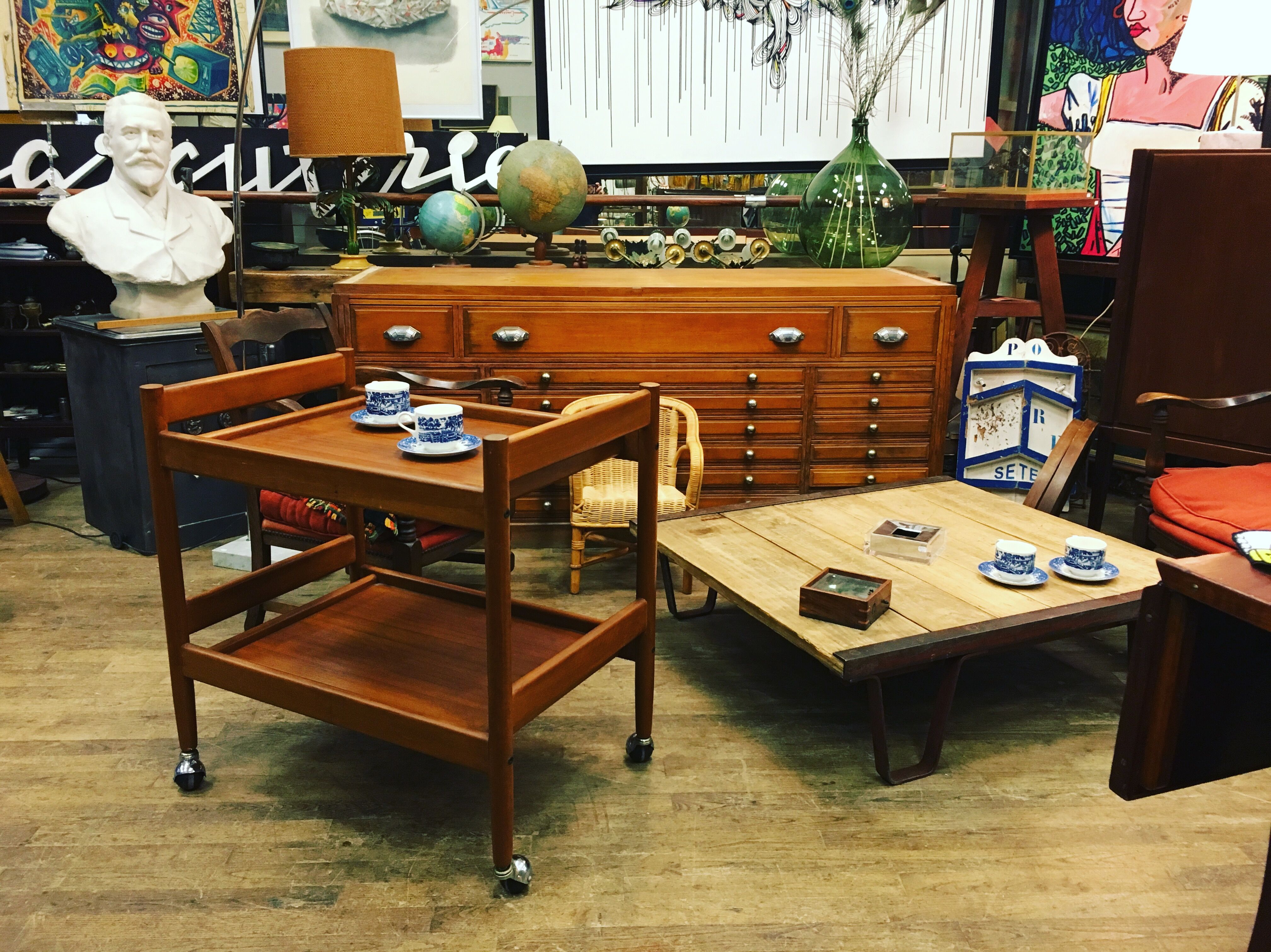 Serving Scandinavian roulette