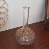 Carafe ancienne en verre émaillé