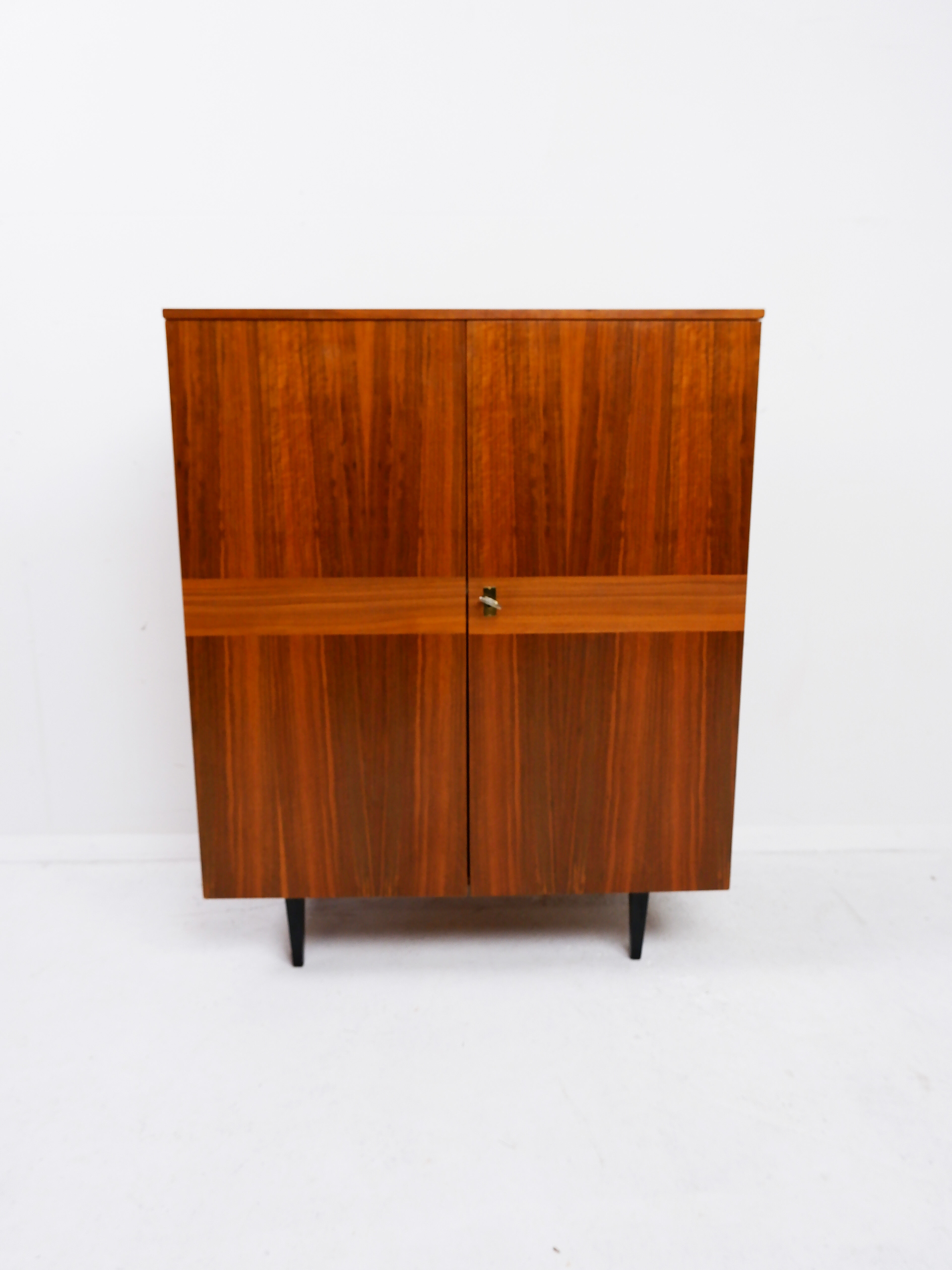 Cabinet vintage années 1960