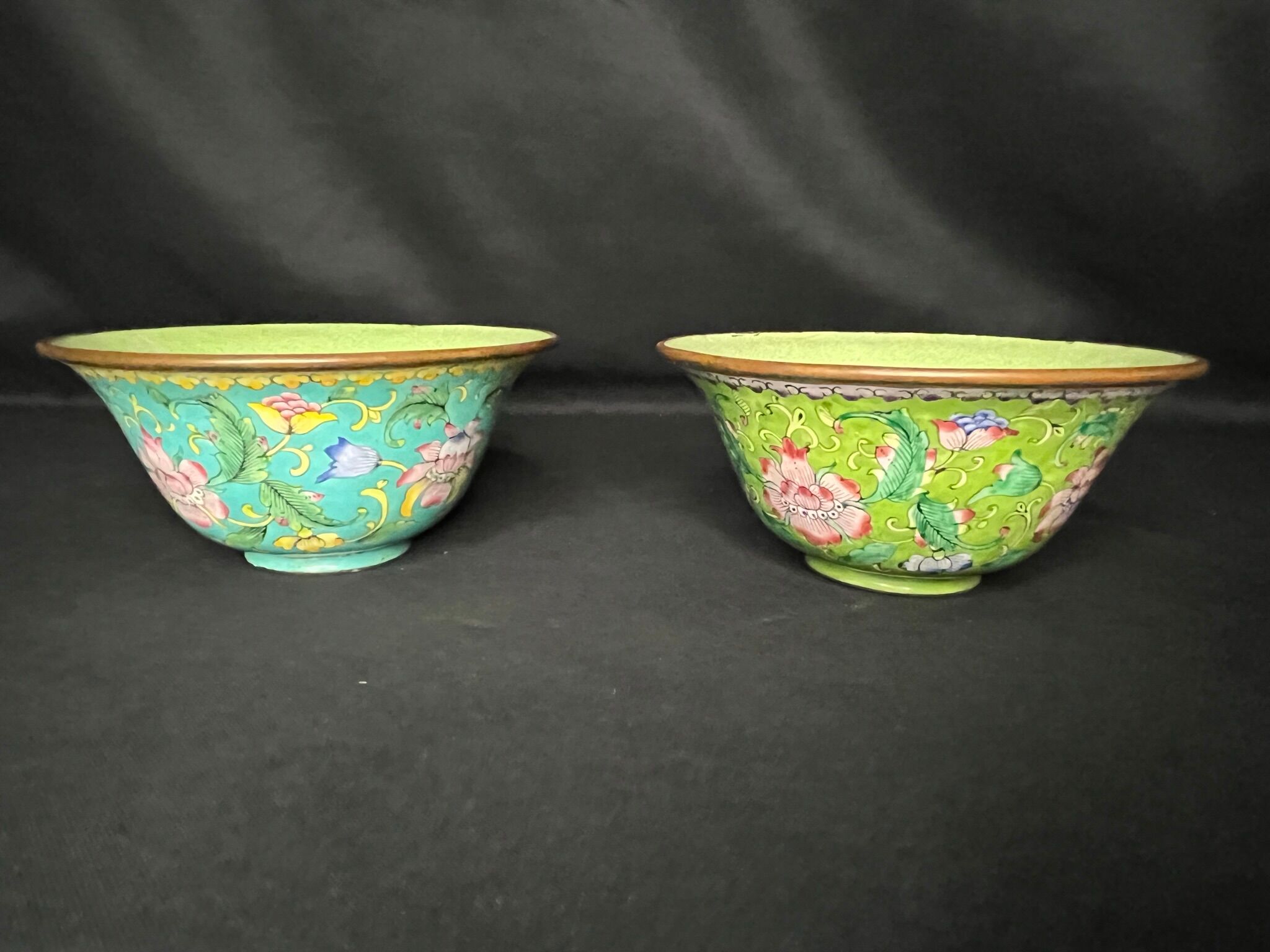 Two chinese bowls