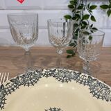 Set of 5 wine glasses