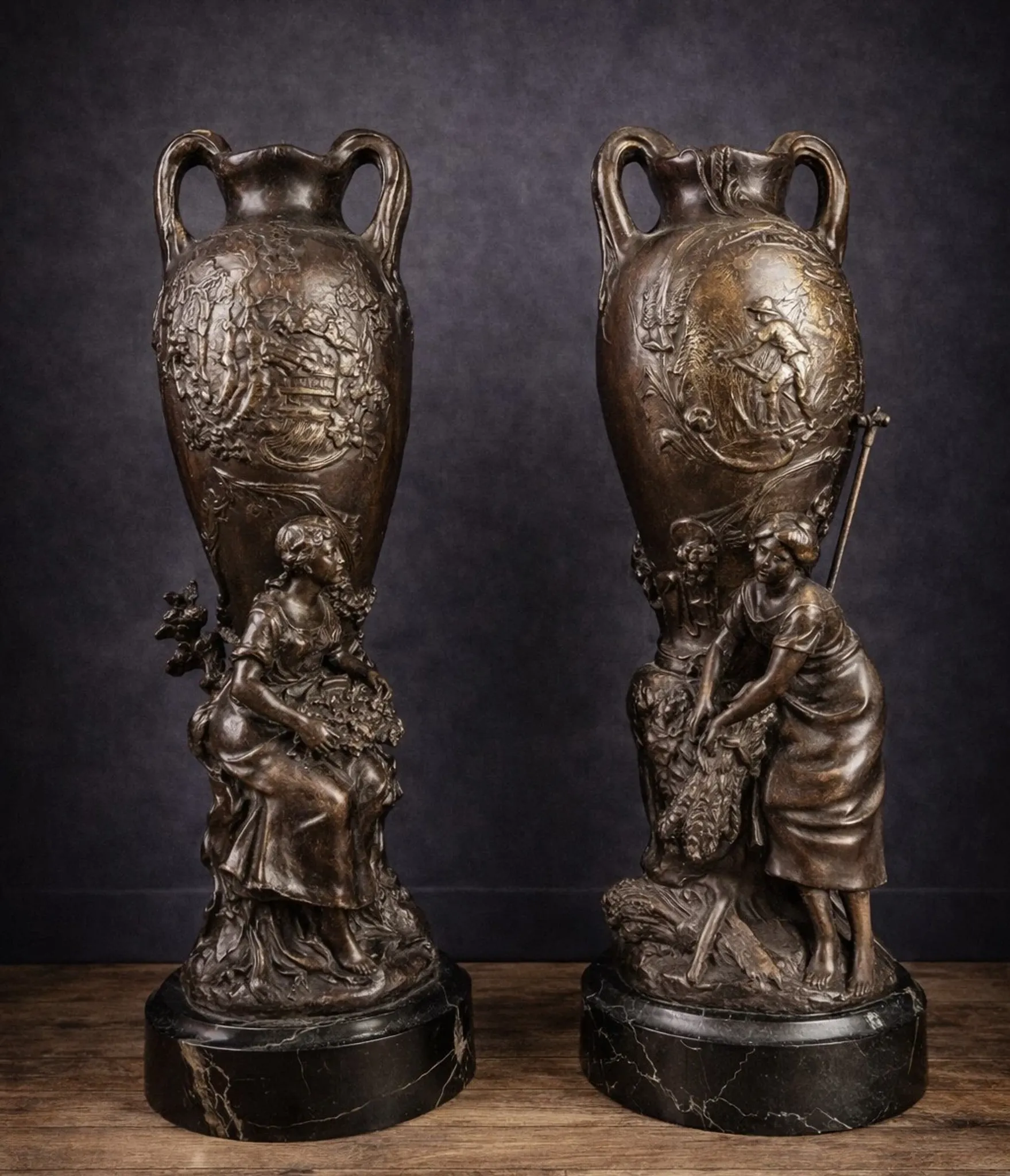 François Moreau: Large pair of vases from the Napoléon III period