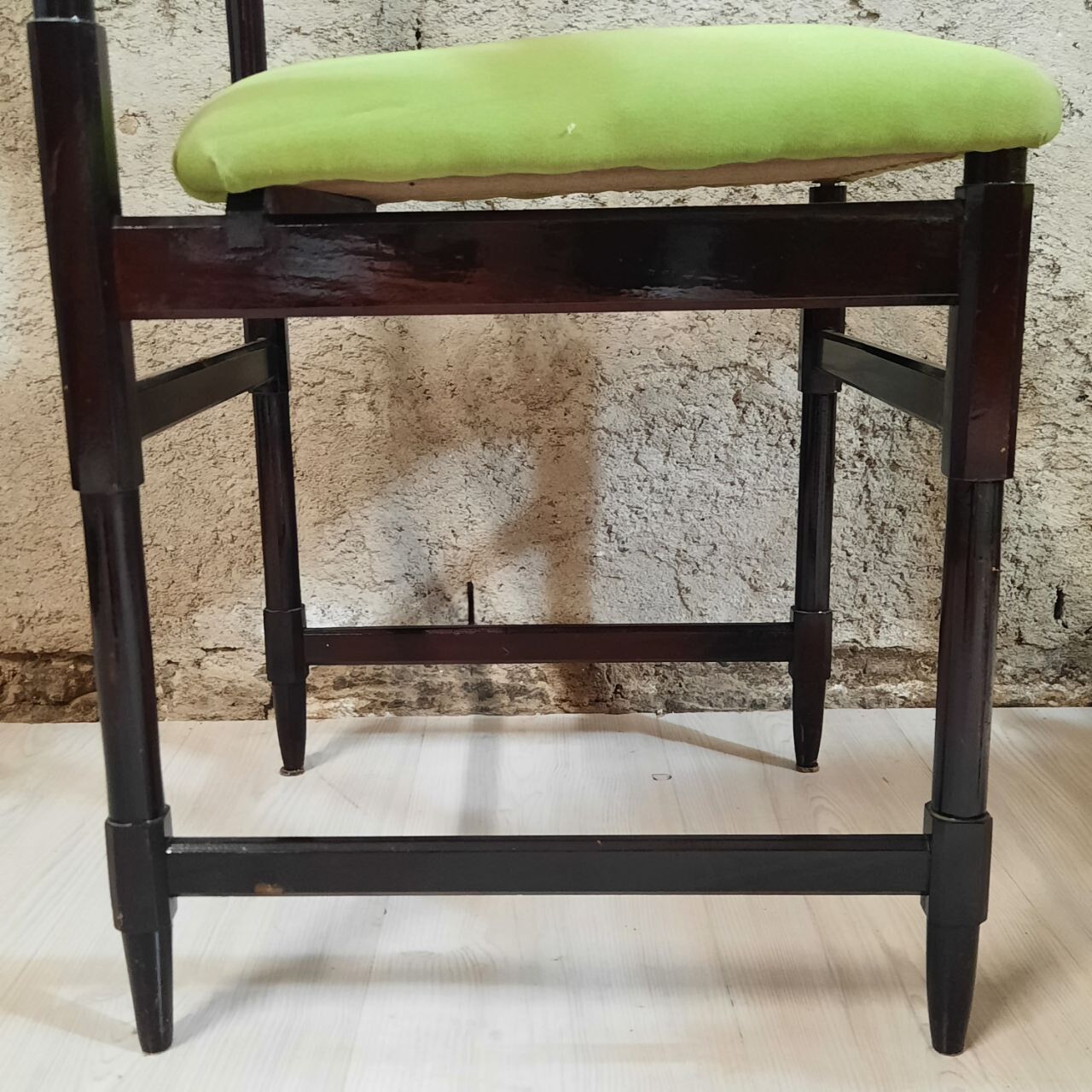 Six 50's chairs - varnished wood