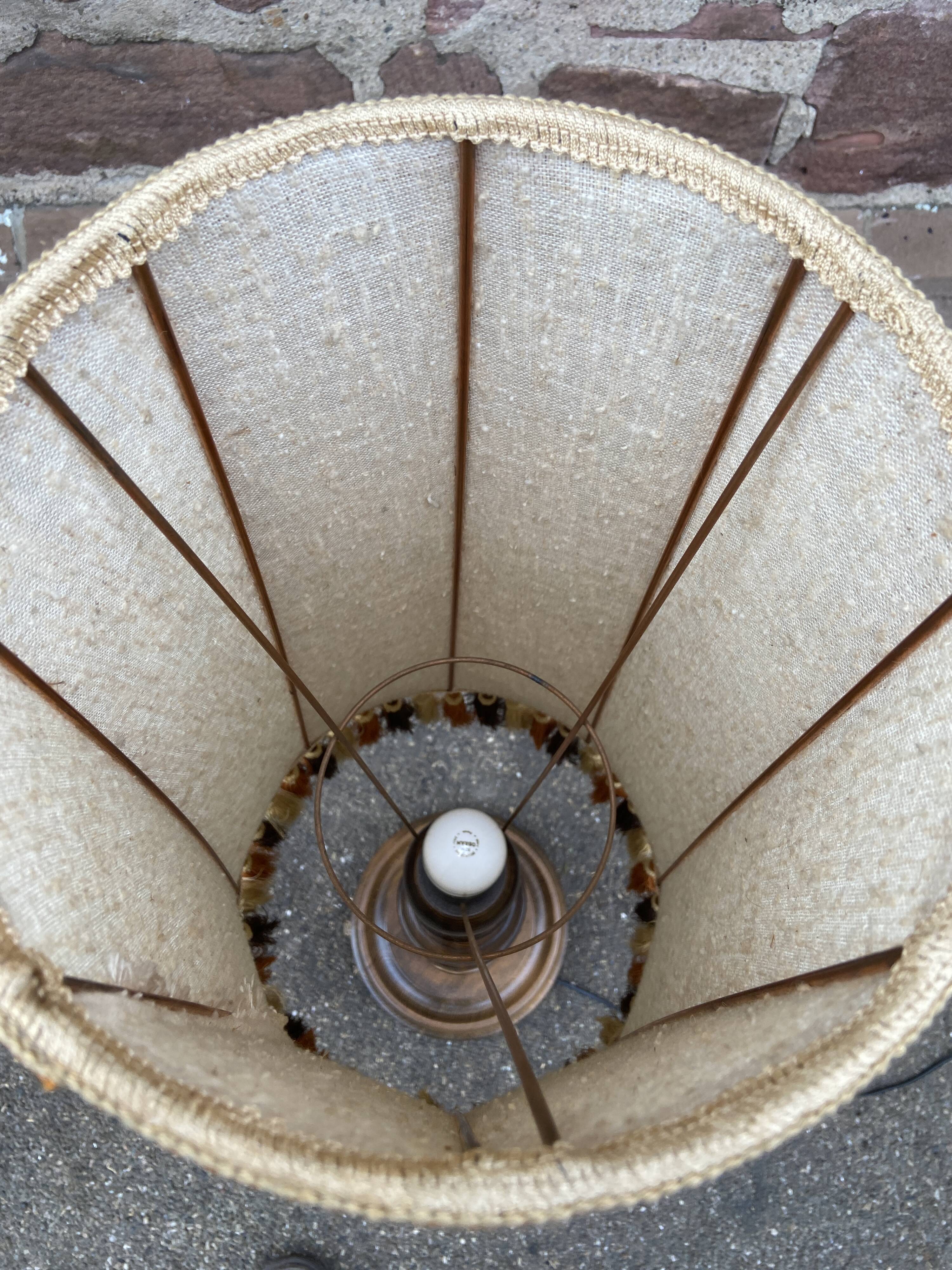 Vintage floor lamp wood & fabric 1970