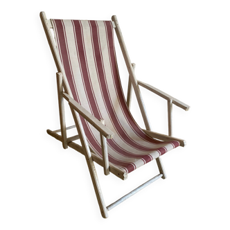Striped lounge chair