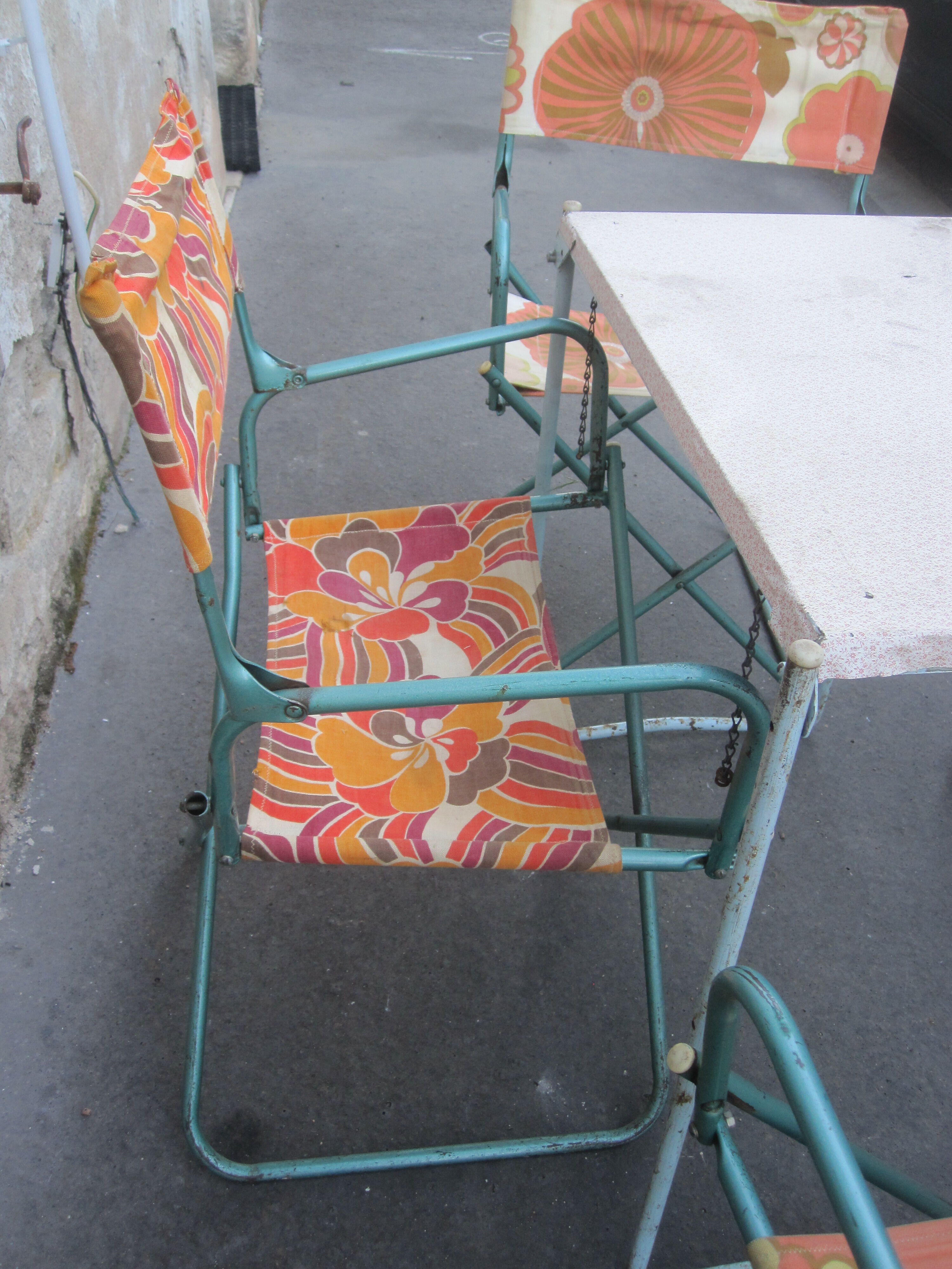 Vintage camping folding lounge