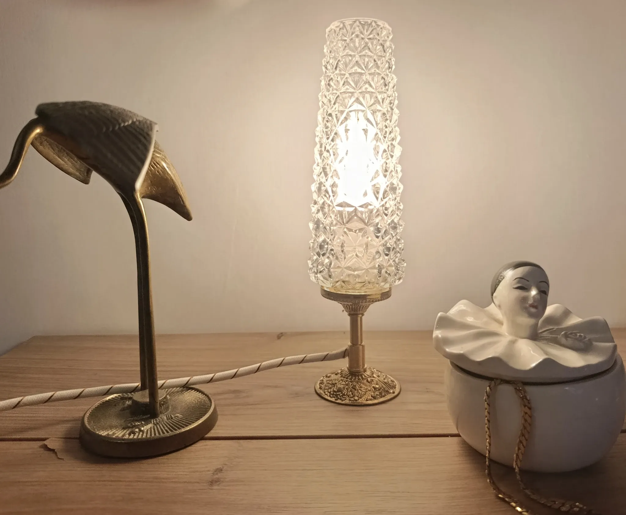 Retro chic art deco lamp, diamond tip & gilded brass