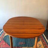 Vintage round table with built-in extension