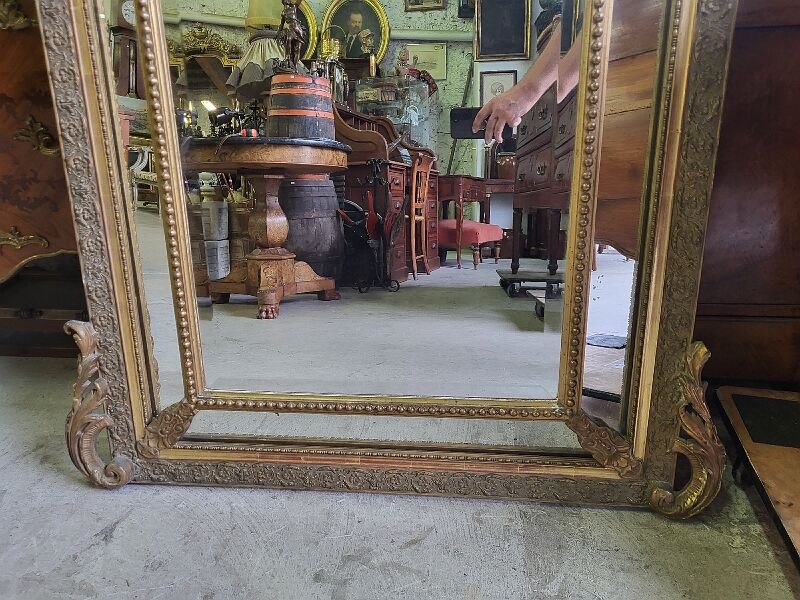 Mirror dora Louis XV with frame of the XIXth century