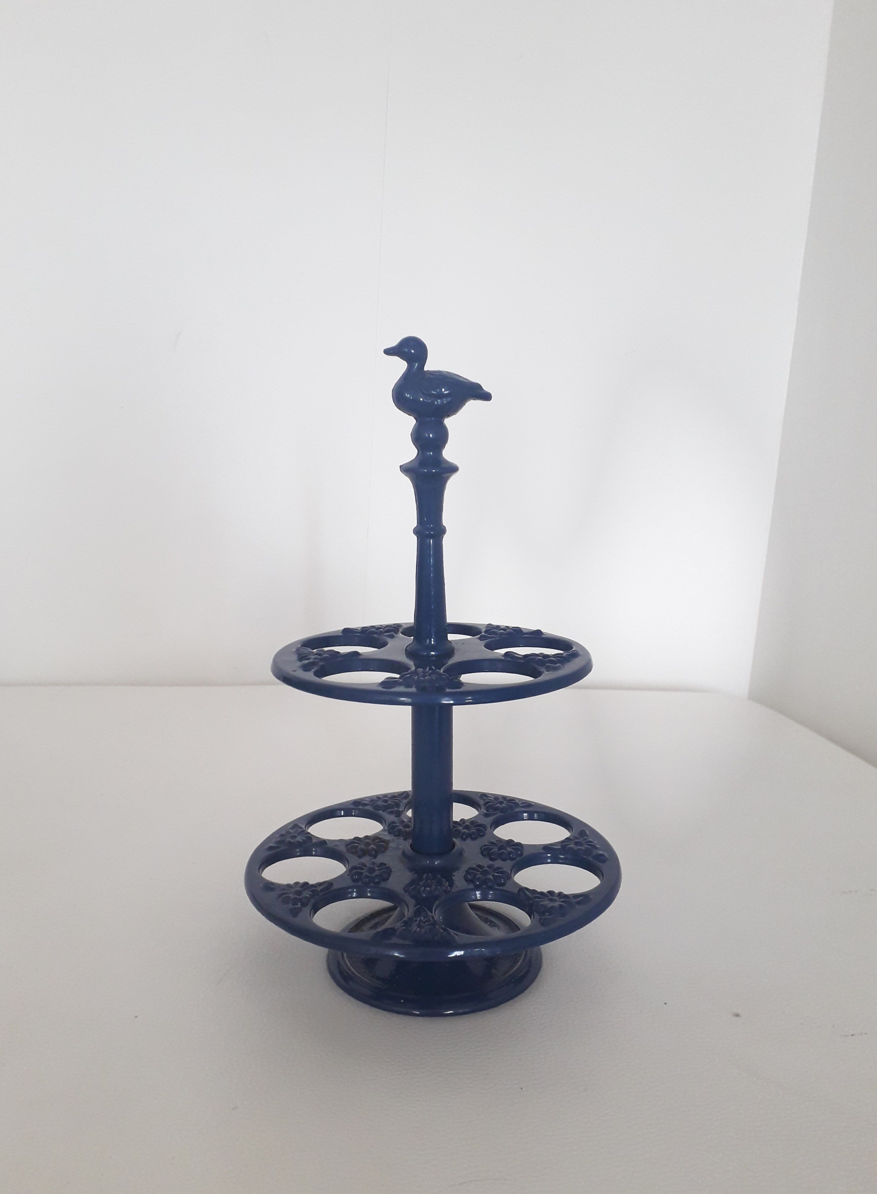 Vintage egg holder - Midnight blue enamelled cast iron - 1960