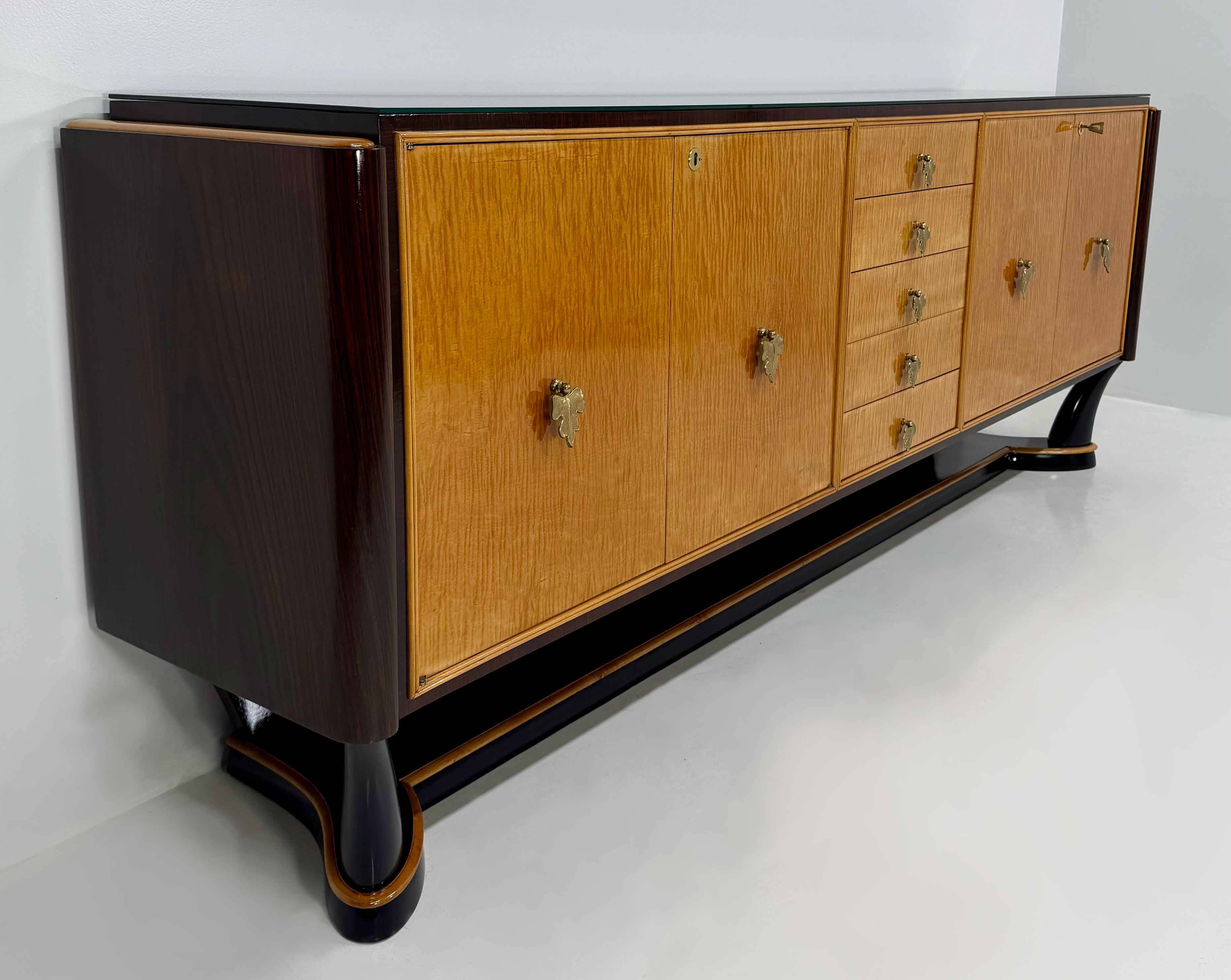 Italian Art Deco Sideboard Attributed to Osvaldo Borsani in Maple, Late 194