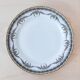 Ensemble de 8 assiettes à dessert et un plat Limoges