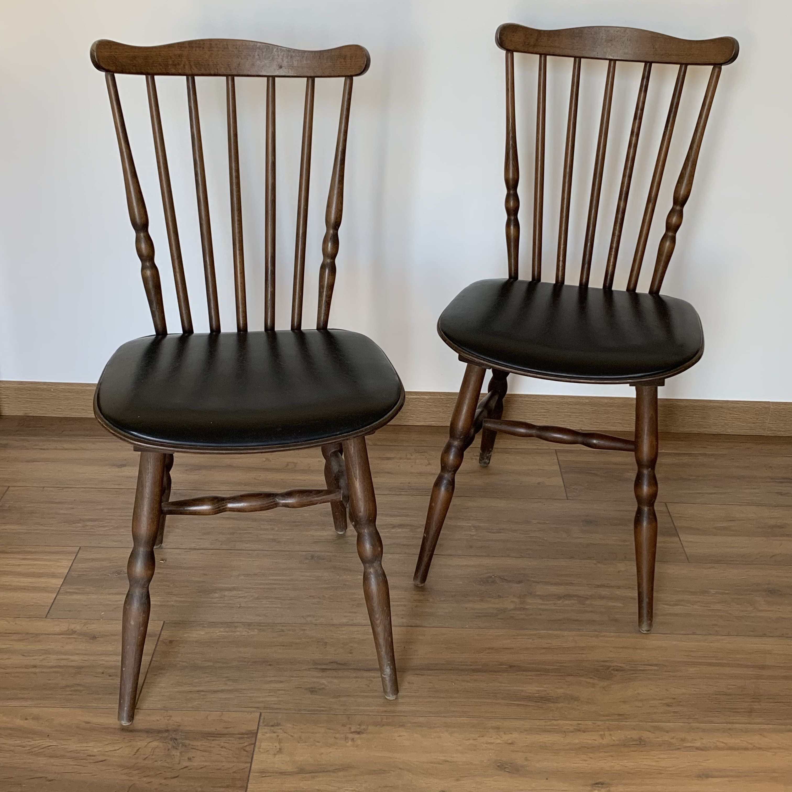 Paire de chaises tacoma de baumann - skaï noir