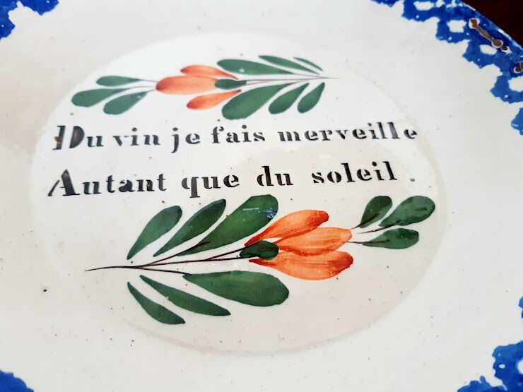 Pair of chatty earthenware plates 19th century