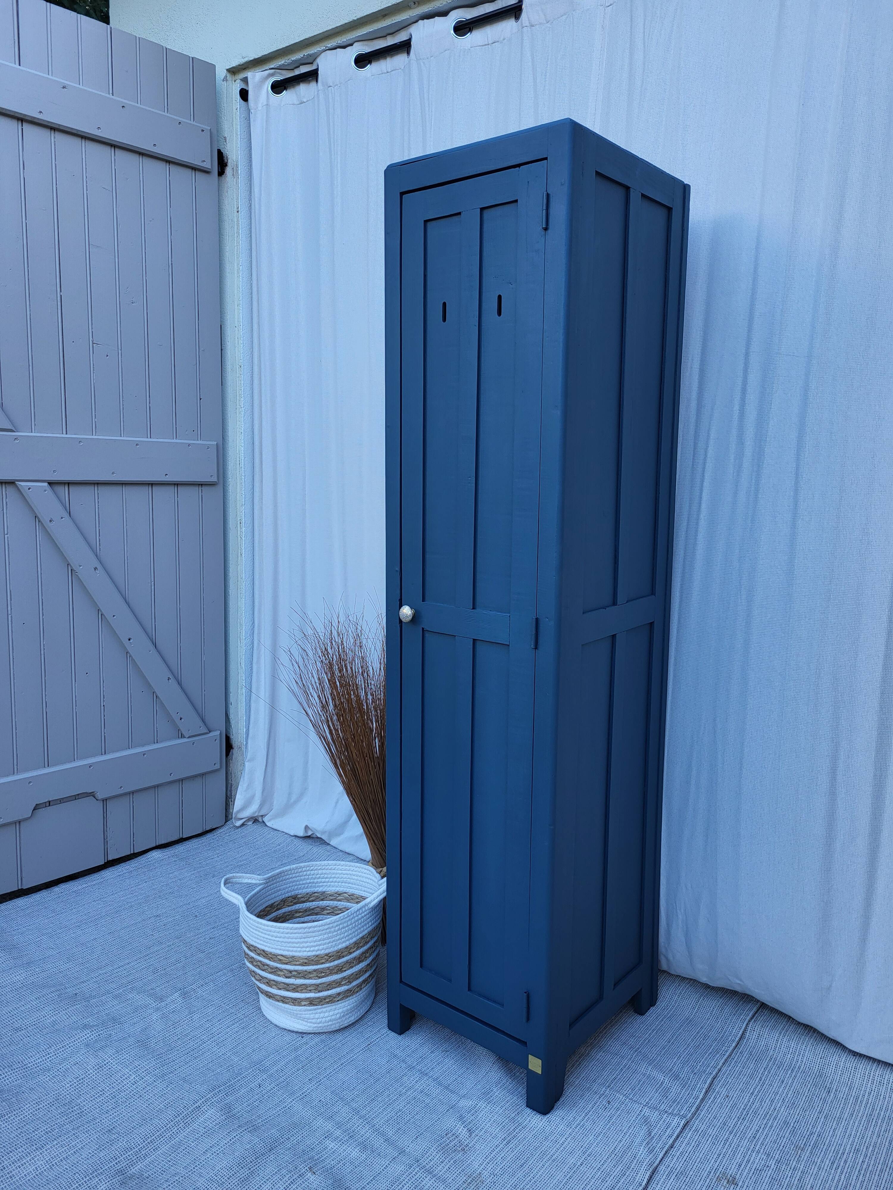 Cloakroom / Wardrobe