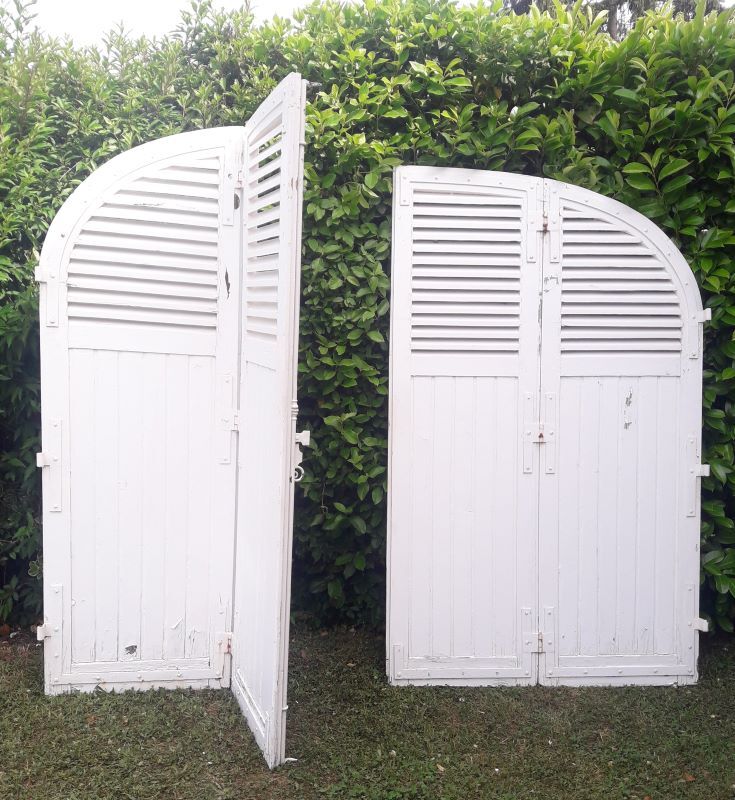 Arched shutters oak louvers H226xW277 4 leaves
