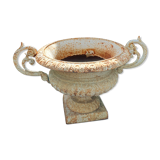Cast-iron Medici planter