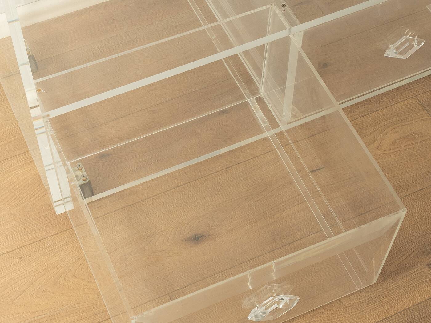 Minimalist chest of drawers from the 1980s, acrylic glass, unique piece