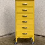 Vintage ragpicker yellow powder 1950