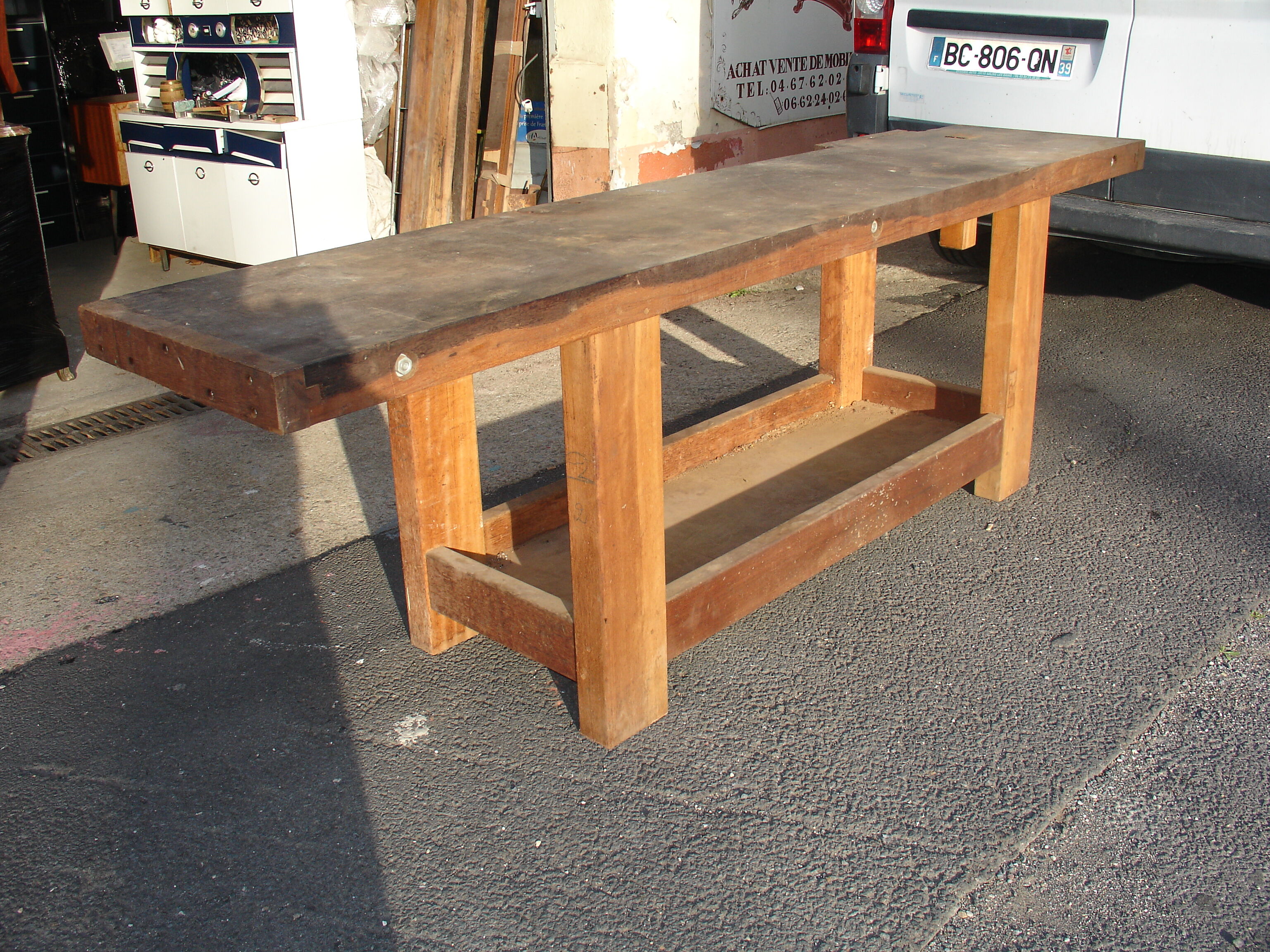 Set of cabinetmaker mahogany with his quick press