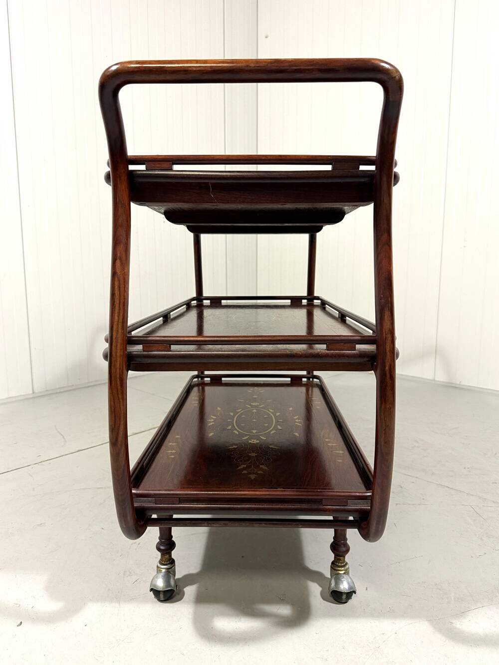 Anglo-Indian teak serving trolley with brass inlays from the 1930s-1940s.