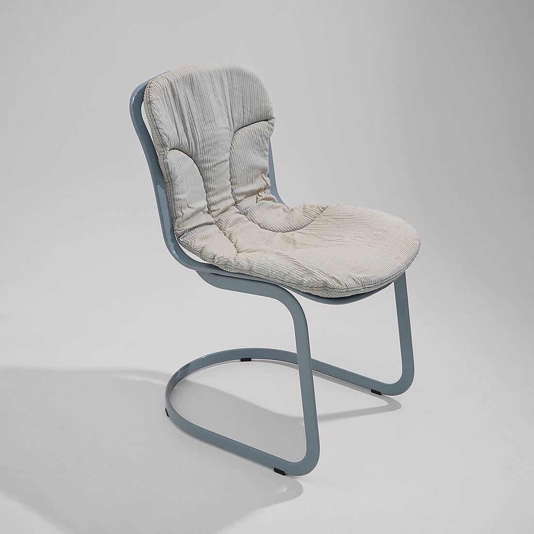 Ensemble de 4 chaises "077" par Studio Cidue pour Cidue, années 1970.