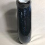 Vase ancien verre multicouche bleu, intérieur blanc vintage