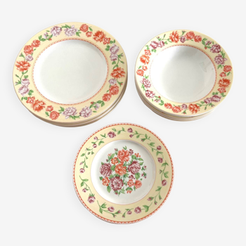 Porcelain plate service