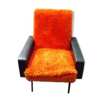 Leatherette and rug armchair