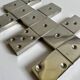 Domino metal knife holder