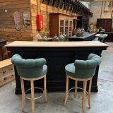 Early 20th century bar counter